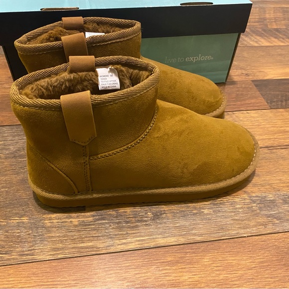 Magellan Cozy Tan Suede Ankle Boots - Picture 1 of 8